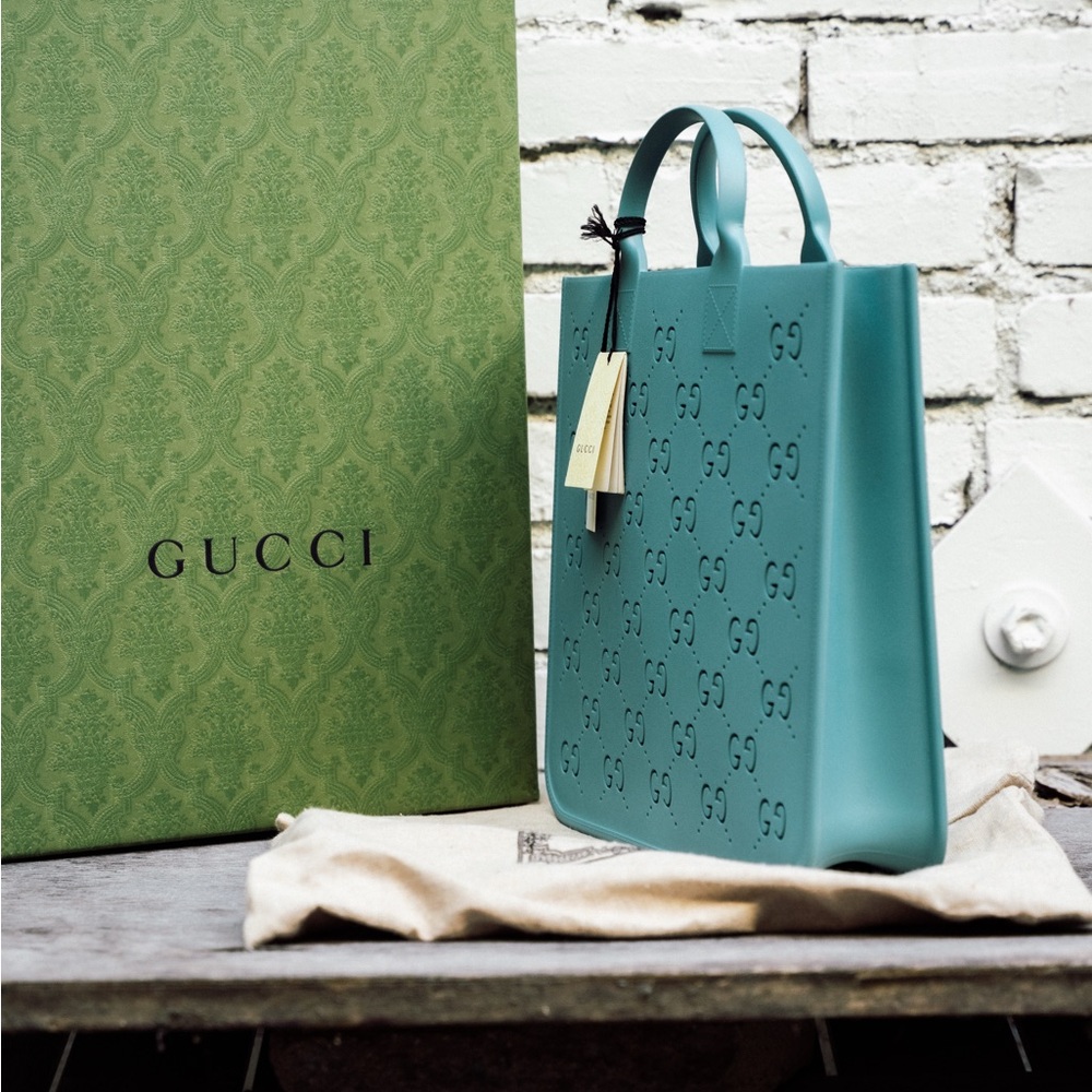 Gucci GG Dusty Azure Rubber Tote Bag - Picture 2 of 7